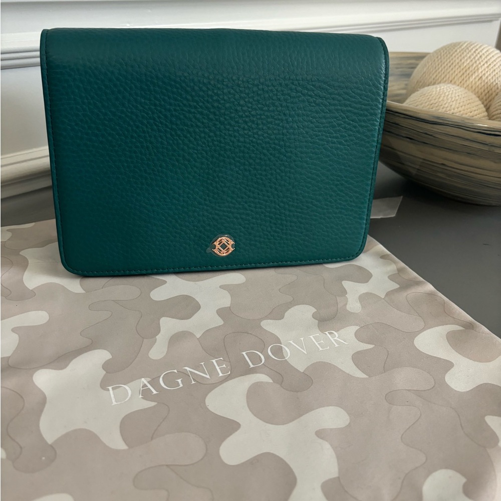 BRAND NEW! Never been used Dagne Dover Andra Crossbody.
